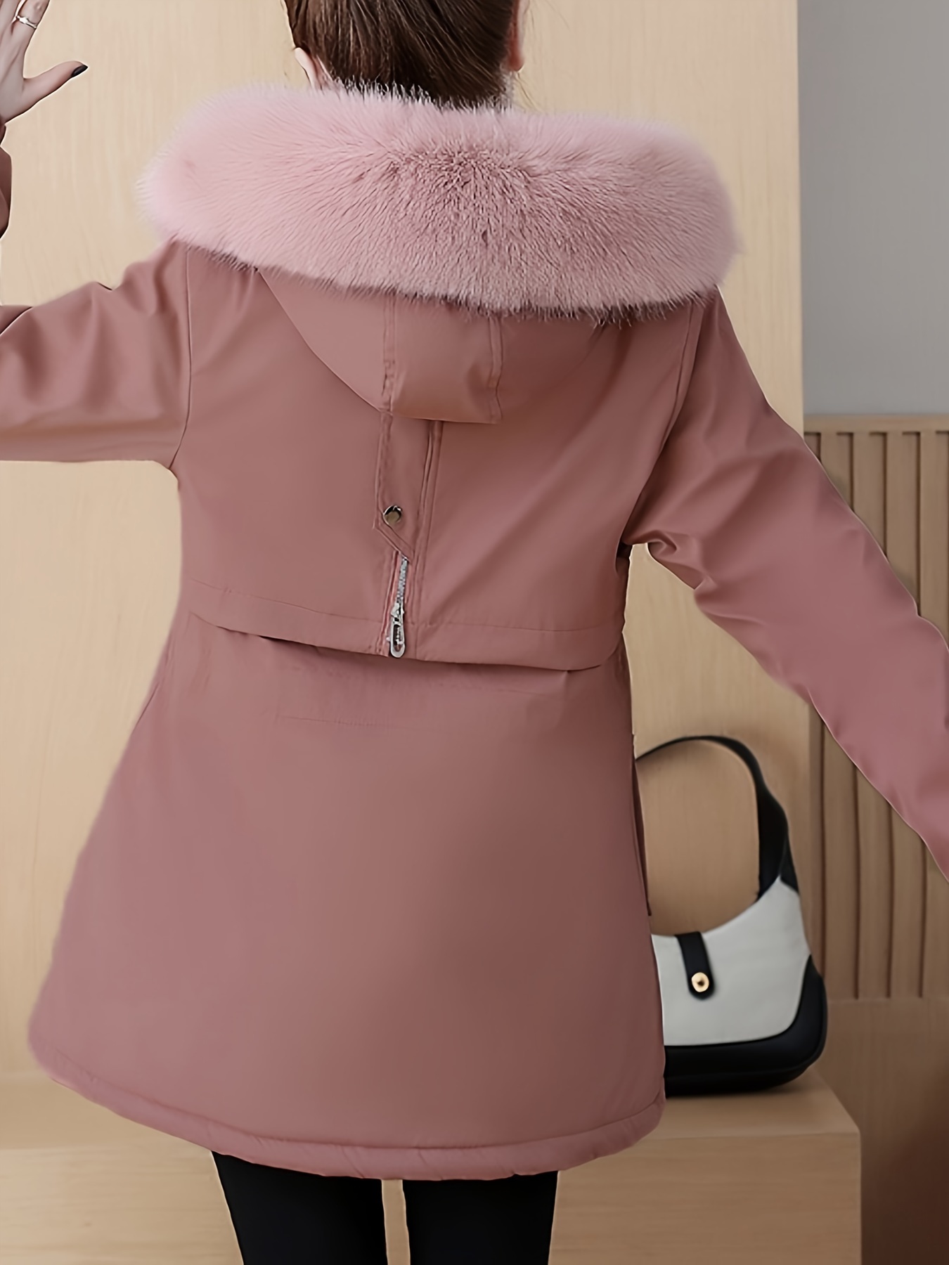 毛绒饰边连帽保暖大衣，休闲风拉链长袖冬季外套，女士服饰细节图 1